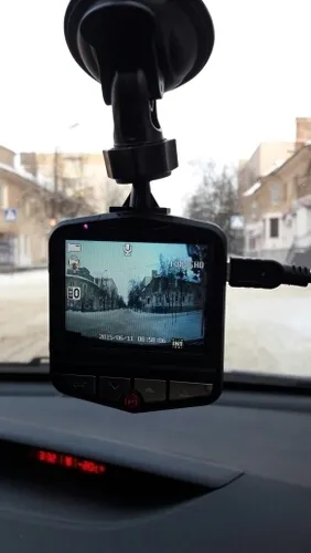 Dashcam Caméra full hd 1080p embarqué pour voiture - prouvez votre droit en cas d'accident